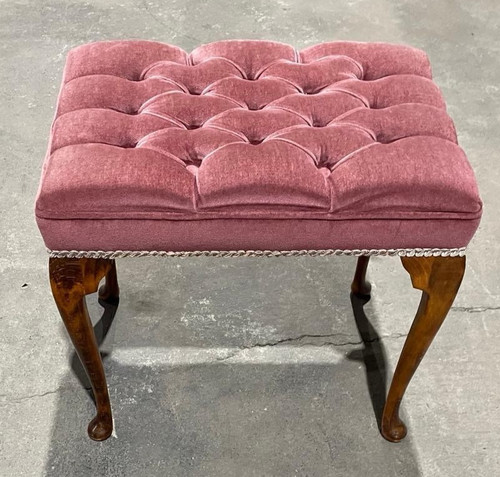 Deep pink dressing - pink, stool